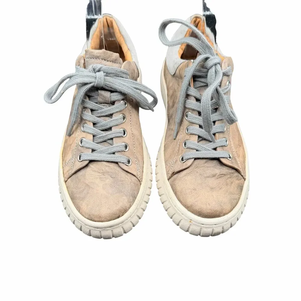 Söfft Parkyn Leather Camo Print Sneakers Women’s 7M Comfort Casual Shoe Sofft